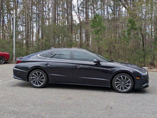 2023 Hyundai SONATA Limited