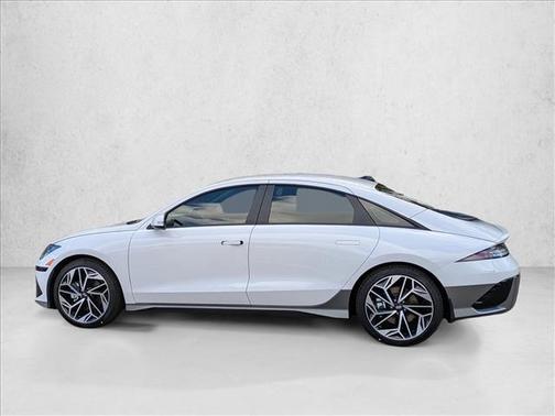 2025 Hyundai IONIQ 6 SEL