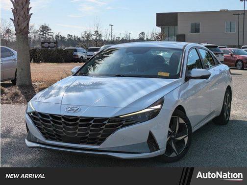 2023 Hyundai ELANTRA Limited