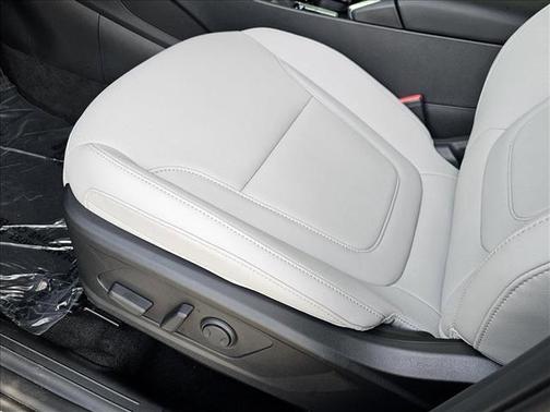 2025 Hyundai SANTA CRUZ SEL Activity