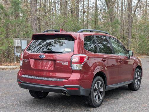 2017 Subaru Forester 2.5i Limited