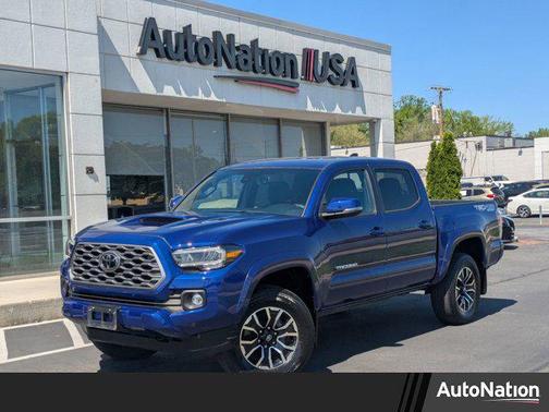 2022 Toyota Tacoma TRD Sport