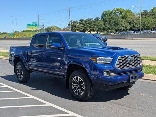 2022 Toyota Tacoma TRD Sport