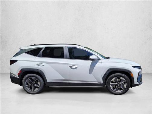 Serenity White Pearl 2026 Hyundai TUCSON SEL