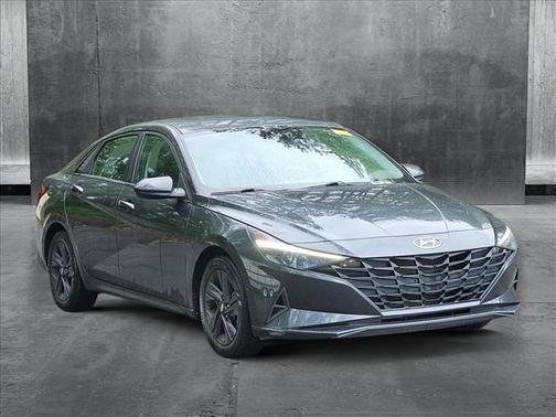 2021 Hyundai ELANTRA SEL