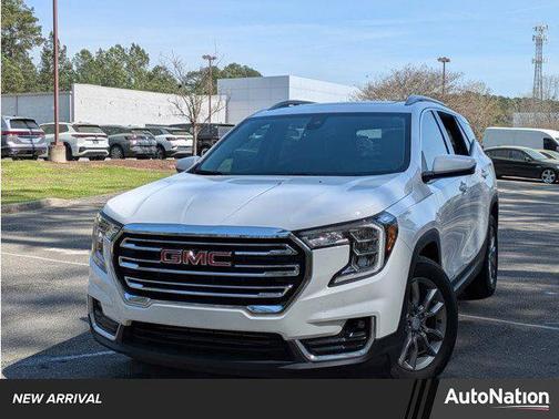 2024 GMC Terrain SLT