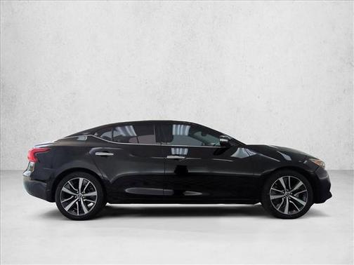 Super Black 2017 Nissan Maxima 3.5 SL