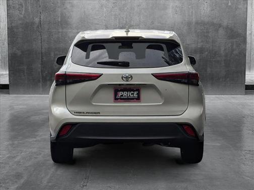 2021 Toyota Highlander L
