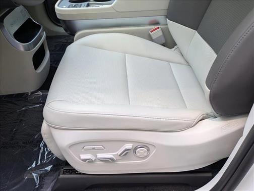 Snow White Pearl 2026 Hyundai IONIQ 9 Performance Limited