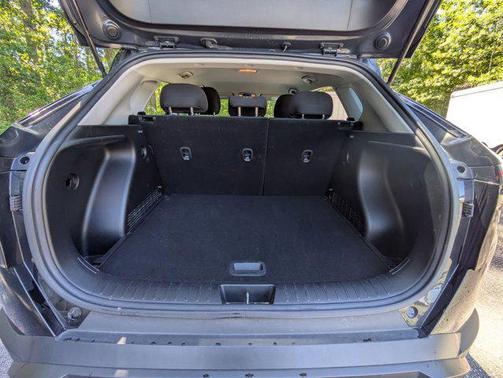 Abyss Black Pearl 2024 Hyundai KONA SEL
