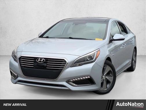2017 Hyundai SONATA Hybrid Limited