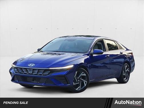 2025 Hyundai ELANTRA Limited