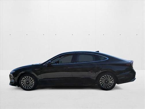 2024 Hyundai SONATA Hybrid Limited