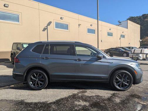 2022 Volkswagen Tiguan 2.0T SE 4MOTION