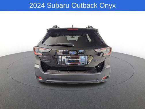 Crystal Black Silica 2024 Subaru Outback Onyx Edition