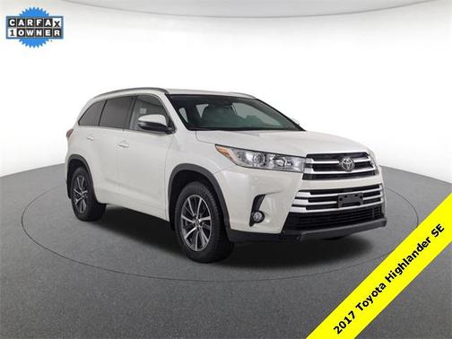 2017 Toyota Highlander SE