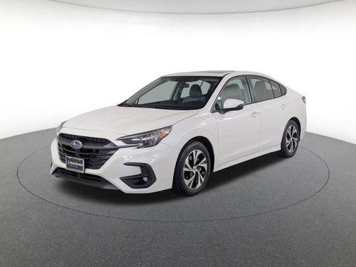 Crystal White Pearl 2025 Subaru Legacy Premium