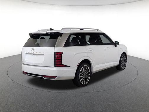 White Pearl 2026 Hyundai Palisade Hybrid Calligraphy
