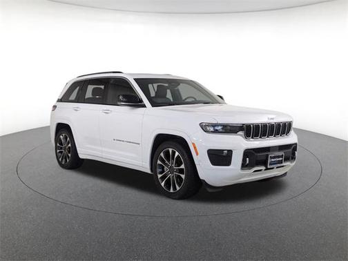 2022 Jeep Grand Cherokee Overland