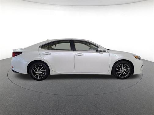 2016 Lexus ES 350 Base