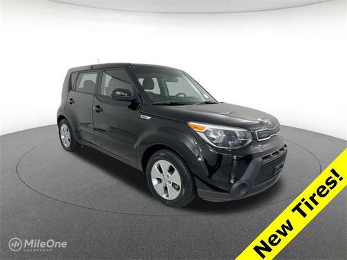 2016 Kia Soul Base
