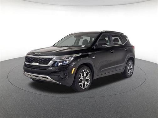 2022 Kia Seltos EX