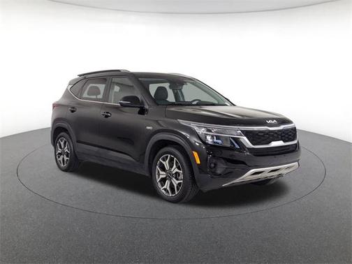 2022 Kia Seltos EX