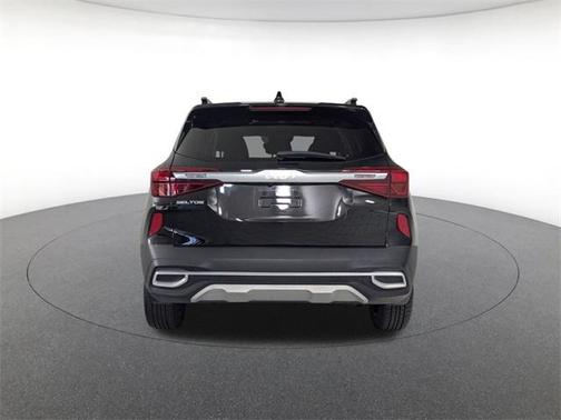2022 Kia Seltos EX