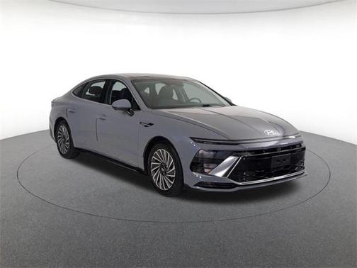 2024 Hyundai SONATA Hybrid Limited