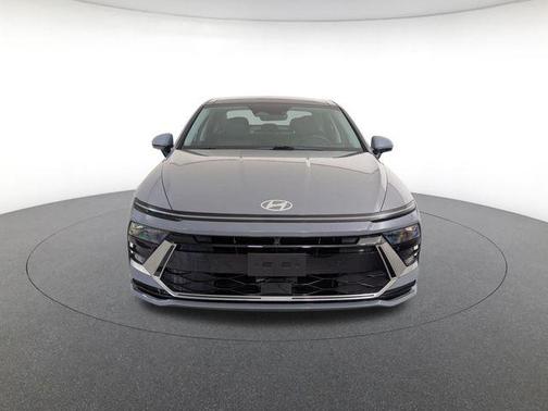 2024 Hyundai SONATA Hybrid Limited