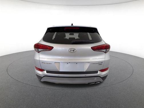 Molten Silver 2017 Hyundai TUCSON Limited