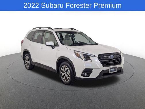 Crystal White Pearl 2022 Subaru Forester Premium