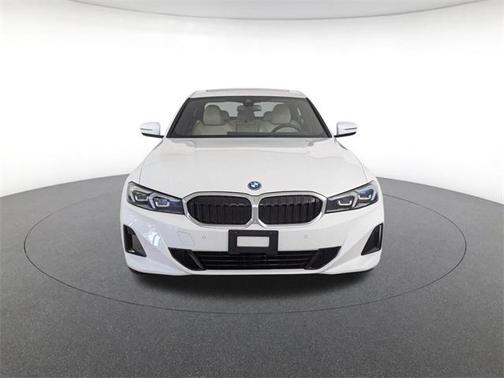 2024 BMW 330e xDrive