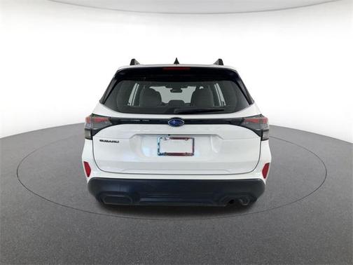 2025 Subaru Forester Base