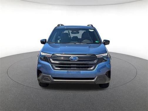 2025 Subaru Forester Base