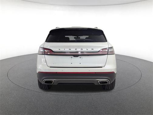 2022 Lincoln Nautilus Black Label