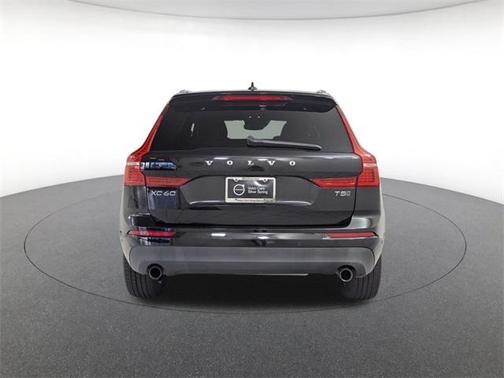 2019 Volvo XC60 T5 Momentum