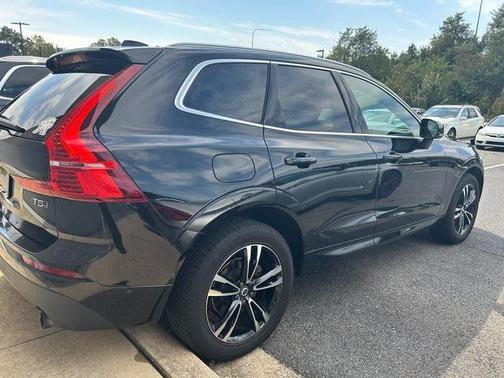 2019 Volvo XC60 T5 Momentum