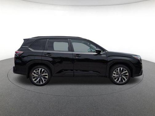Crystal Black 2026 Subaru Forester Hybrid Touring