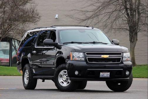 2012 Chevrolet Suburban 2500 LT