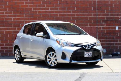 2015 Toyota Yaris L