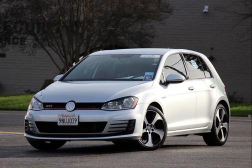 2017 Volkswagen Golf GTI 2.0T S 4-Door