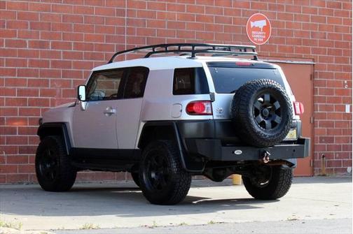 2007 Toyota FJ Cruiser Base