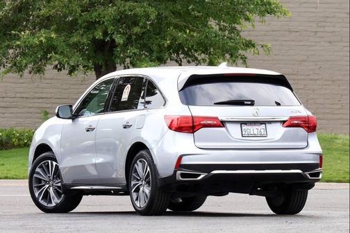 Lunar Silver Metallic 2019 Acura MDX 3.5L w/Technology Package