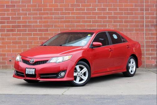 2013 Toyota Camry SE