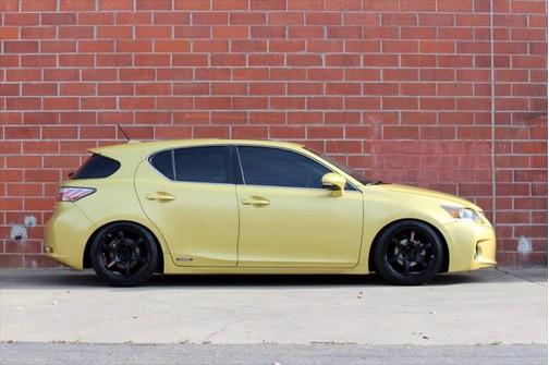 2011 Lexus CT 200h Premium