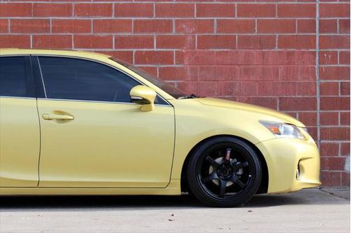2011 Lexus CT 200h Premium