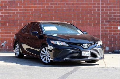 2019 Toyota Camry LE