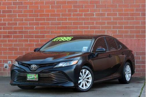 2019 Toyota Camry LE