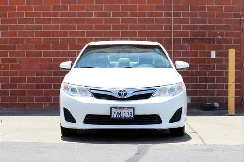 2013 Toyota Camry LE